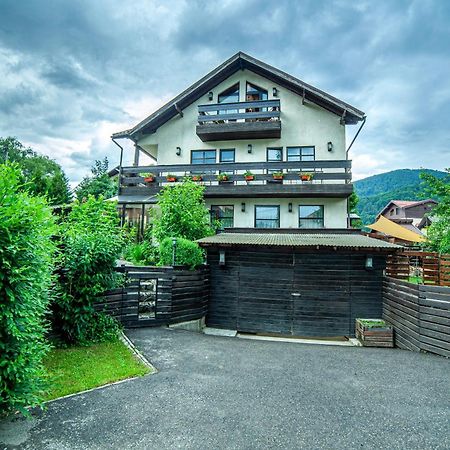 Casa Traian Hotel Sinaia Exterior photo